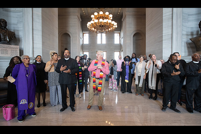 Tennessee clergy speak out for gun reform