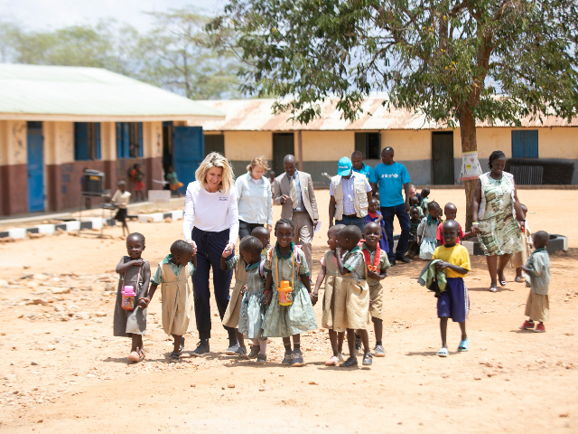 President Johnson Visits UNICEF Sites in Uganda