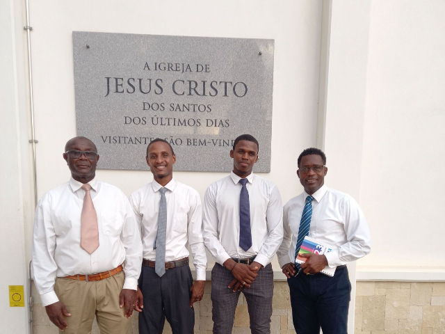 Sunday Meetings Start in Cape Verde Prison