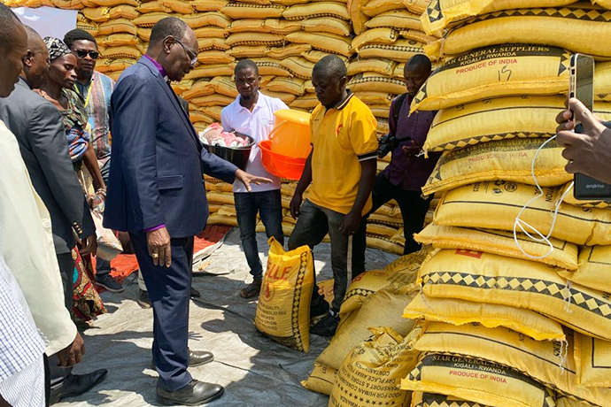 Church in Congo helps thousands of displaced families