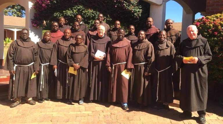 Franciscan family in Zimbabwe celebrates 800th Anniversary of the Approval of the Rule of 1223 – Catholic Church News